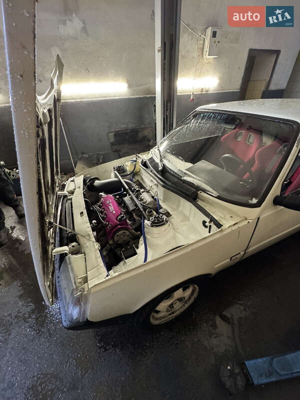 ЗАЗ 1102 Таврия 1992