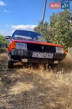 Хэтчбек ЗАЗ 1102 Таврия 1993 в 