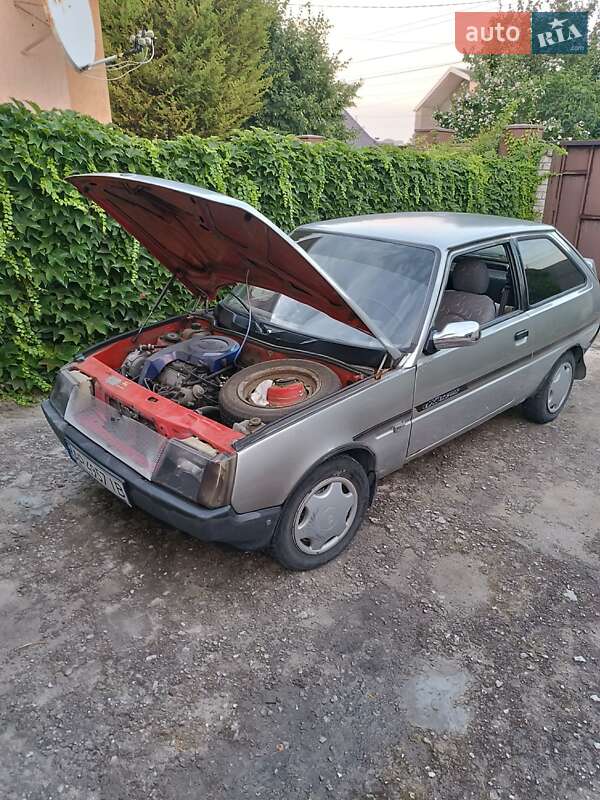 Хэтчбек ЗАЗ 1102 Таврия 1997 в Запорожье