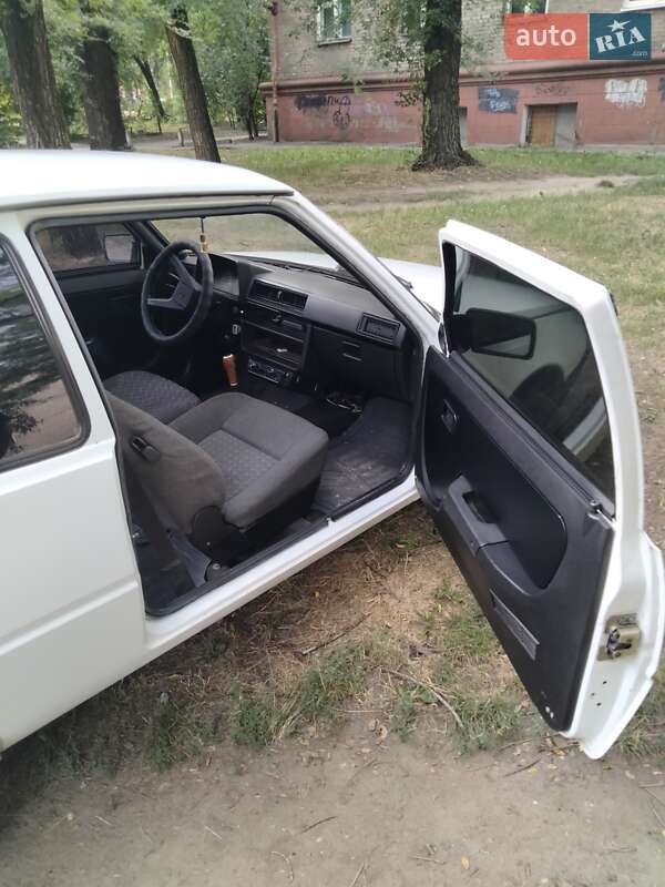 Хэтчбек ЗАЗ 1102 Таврия 1991 в Запорожье