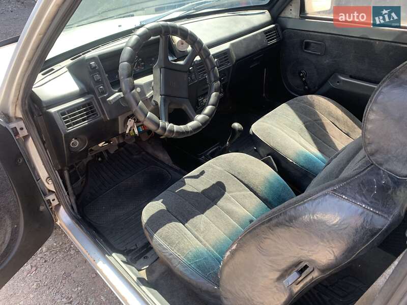 Хетчбек ЗАЗ 1102 Таврія 1995 в Запоріжжі