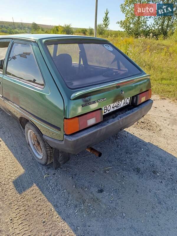 Хетчбек ЗАЗ 1102 Таврія 2004 в Тернополі