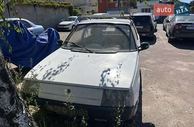 Хэтчбек ЗАЗ 1102 Таврия 1992 в Киеве