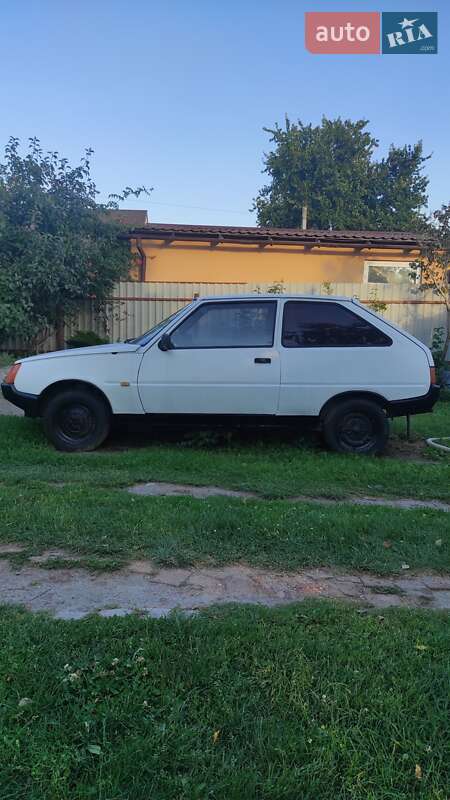 Хэтчбек ЗАЗ 1102 Таврия 1994 в 