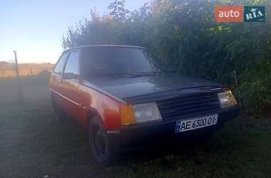 Хэтчбек ЗАЗ 1102 Таврия 1993 в  фото 2 Хэтчбек ЗАЗ 1102 Таврия 1993 в