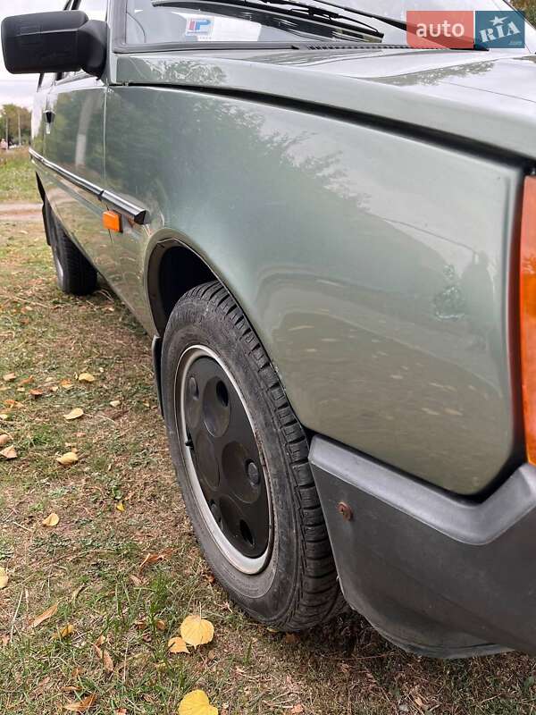 Хетчбек ЗАЗ 1102 Таврія 2006 в Запоріжжі фото 8 Хетчбек ЗАЗ 1102 Таврія 2006 в Запоріжжі