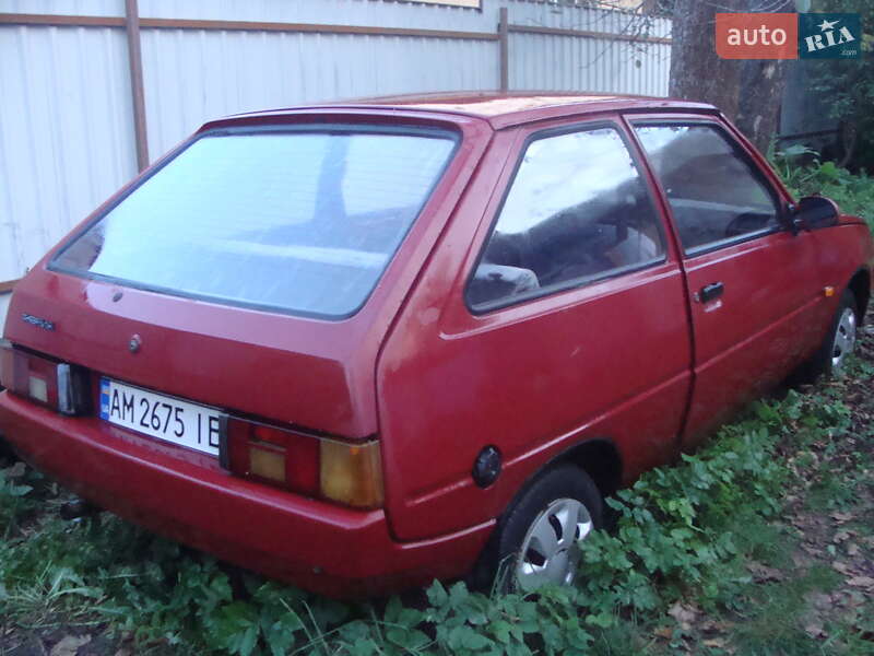 Хэтчбек ЗАЗ 1102 Таврия 1995 в Звягеле фото 4 Хэтчбек ЗАЗ 1102 Таврия 1995 в Звягеле