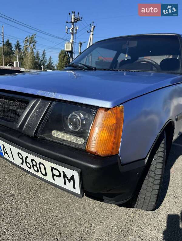 Хетчбек ЗАЗ 1102 Таврія 2000 в Києві