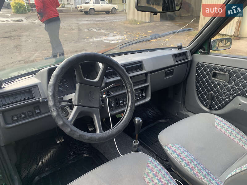 Хетчбек ЗАЗ 1102 Таврія 1997 в Харкові