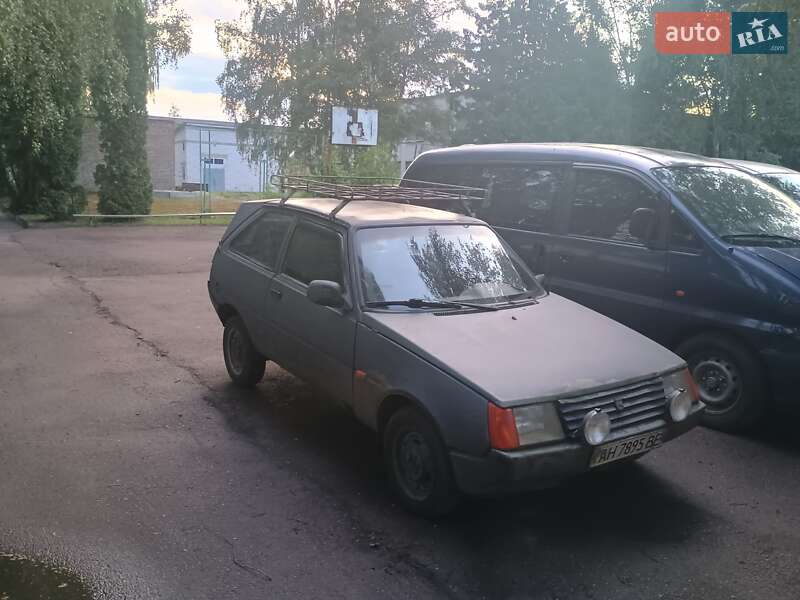 Хэтчбек ЗАЗ 1102 Таврия 1990 в 