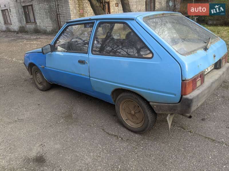Хэтчбек ЗАЗ 1102 Таврия 1990 в Харькове