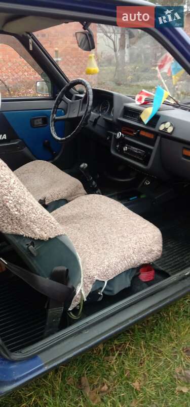 Хэтчбек ЗАЗ 1102 Таврия 1997 в Ровно фото 4 Хэтчбек ЗАЗ 1102 Таврия 1997 в Ровно