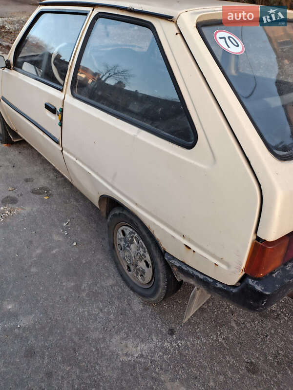 Хэтчбек ЗАЗ 1102 Таврия 1994 в Кривом Роге фото 6 Хэтчбек ЗАЗ 1102 Таврия 1994 в Кривом Роге