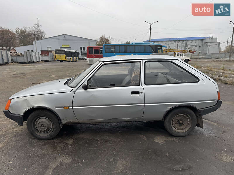Хетчбек ЗАЗ 1102 Таврія 1997 в Дніпрі фото 2 Хетчбек ЗАЗ 1102 Таврія 1997 в Дніпрі