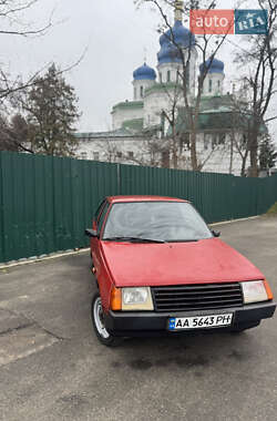 Хэтчбек ЗАЗ 1102 Таврия 1992 в Киеве