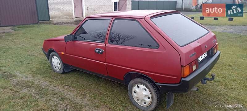 Хэтчбек ЗАЗ 1102 Таврия 1991 в Владимире