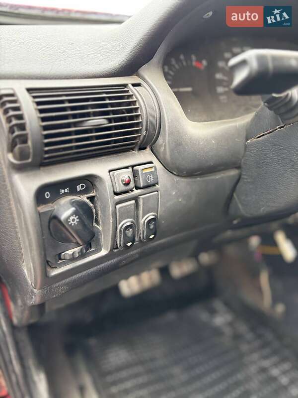 Хэтчбек ЗАЗ 1102 Таврия 1995 в Песочине фото 10 Хэтчбек ЗАЗ 1102 Таврия 1995 в Песочине