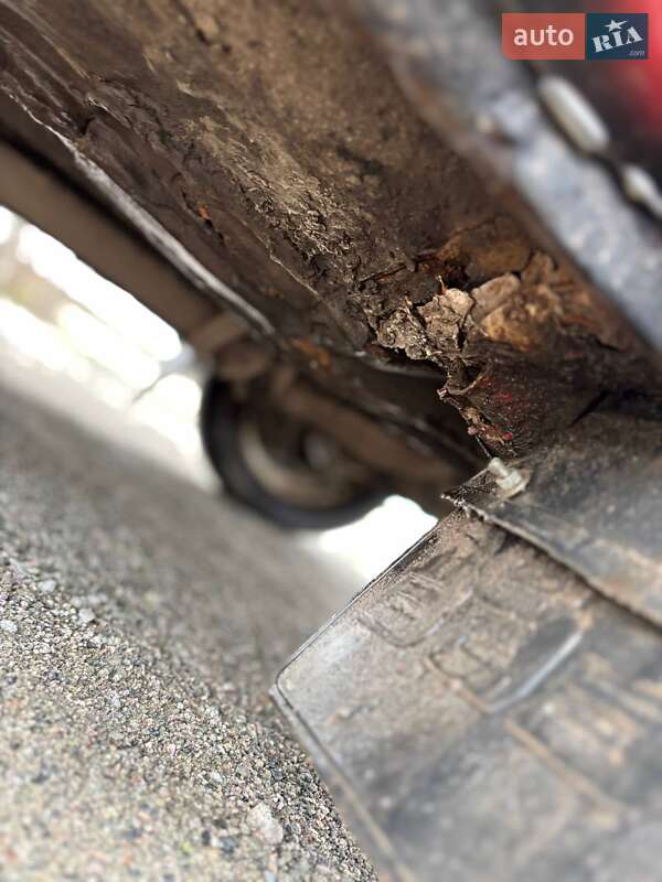 Хэтчбек ЗАЗ 1102 Таврия 1995 в Песочине фото 16 Хэтчбек ЗАЗ 1102 Таврия 1995 в Песочине