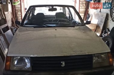 Хэтчбек ЗАЗ 1102 Таврия 1991 в Днепре