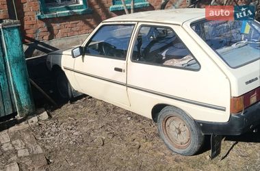 Хэтчбек ЗАЗ 1102 Таврия 1990 в Чугуеве