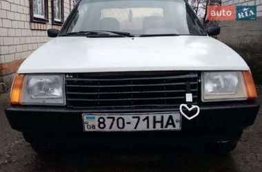 Хэтчбек ЗАЗ 1102 Таврия 1993 в Светловодске