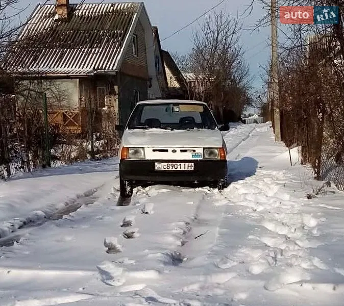 ЗАЗ 1102 Таврія