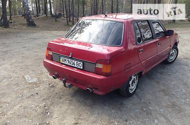 Седан ЗАЗ 1103 Славута 2004 в 