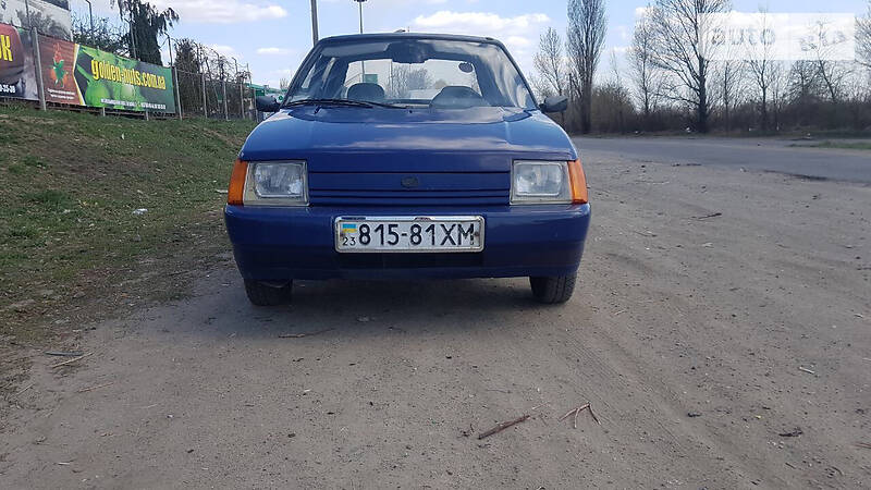 Седан ЗАЗ 1103 Славута 2004 в 