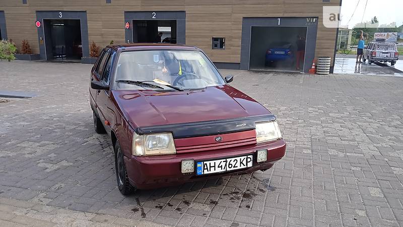 Лифтбек ЗАЗ 1103 Славута 2007 в Краматорске фото Лифтбек ЗАЗ 1103 Славута 2007 в Краматорске