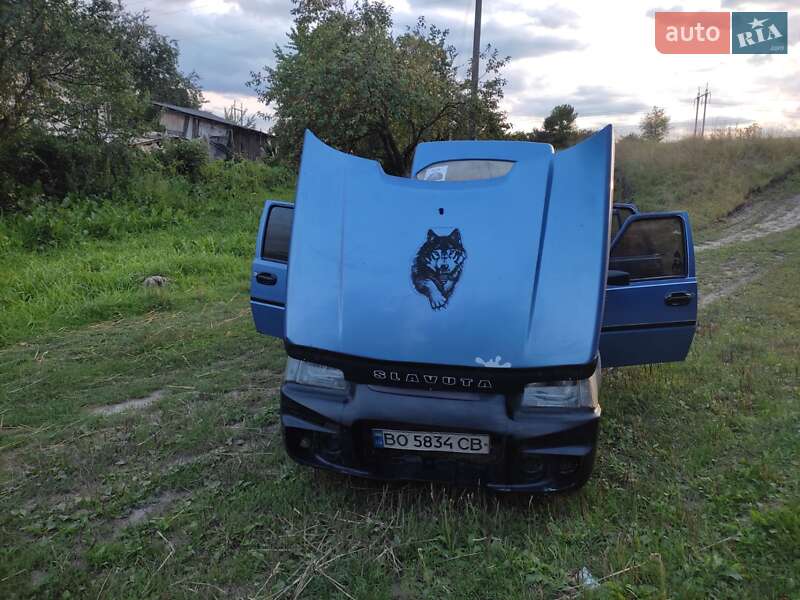 Седан ЗАЗ 1103 Славута 2003 в Львове