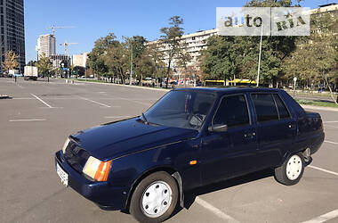 Хэтчбек ЗАЗ 1103 Славута 2004 в 