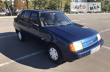 Хэтчбек ЗАЗ 1103 Славута 2004 в 