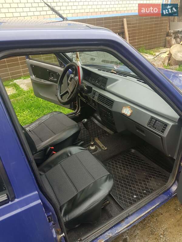 Седан ЗАЗ 1103 Славута 2003 в Попільні