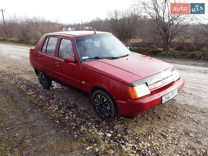 Седан ЗАЗ 1103 Славута 2003 в Хмельницькому