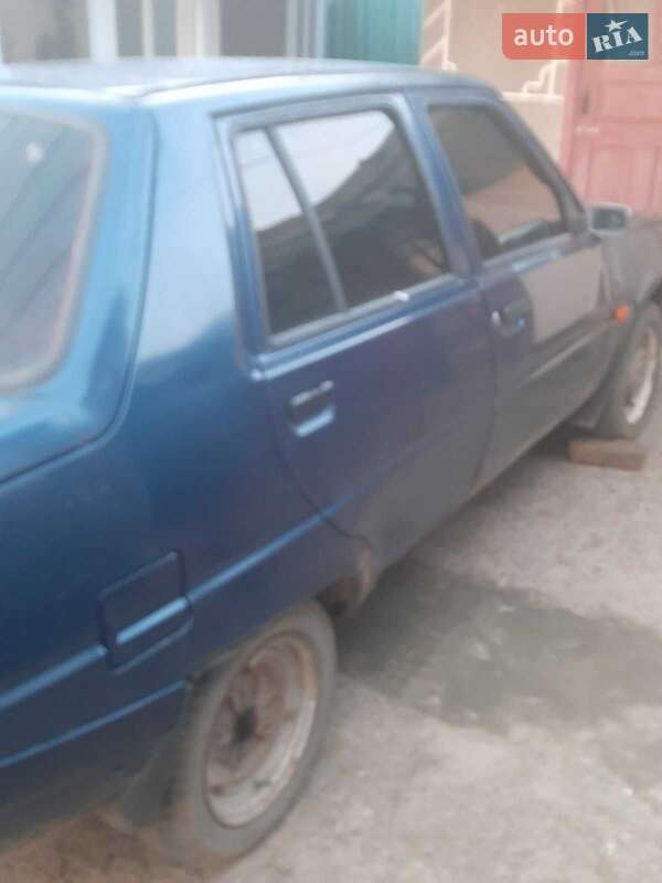 Ліфтбек ЗАЗ 1103 Славута 2004 в Снігурівці
