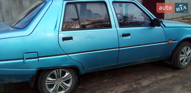 ЗАЗ 1103 Славута 2004