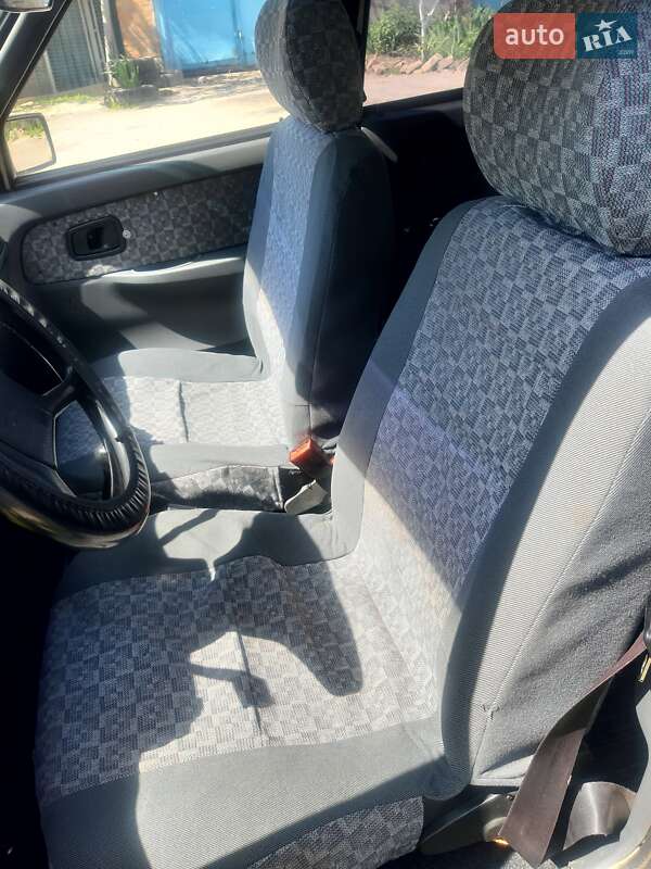 Хэтчбек ЗАЗ 1103 Славута 2002 в Запорожье фото 4 Хэтчбек ЗАЗ 1103 Славута 2002 в Запорожье