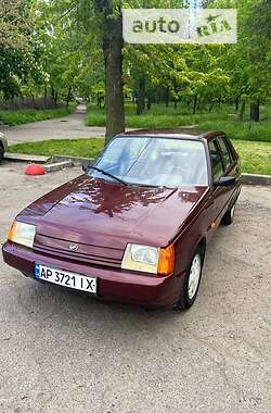 Хэтчбек ЗАЗ 1103 Славута 2005 в 