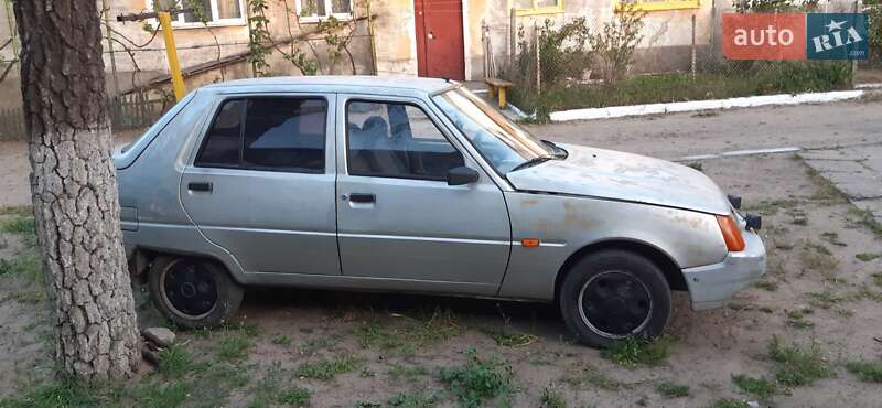 Ліфтбек ЗАЗ 1103 Славута 2003 в Одесі