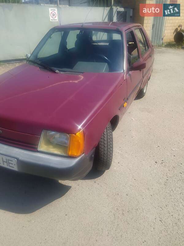 Ліфтбек ЗАЗ 1103 Славута 2004 в Полтаві