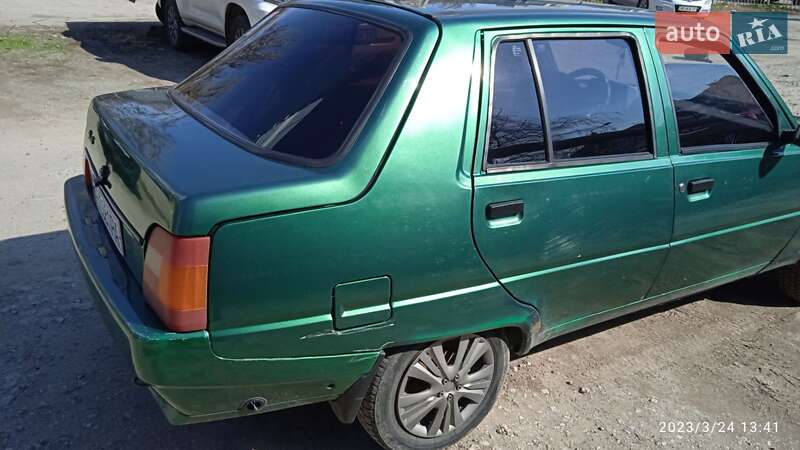 Ліфтбек ЗАЗ 1103 Славута 2003 в Дніпрі