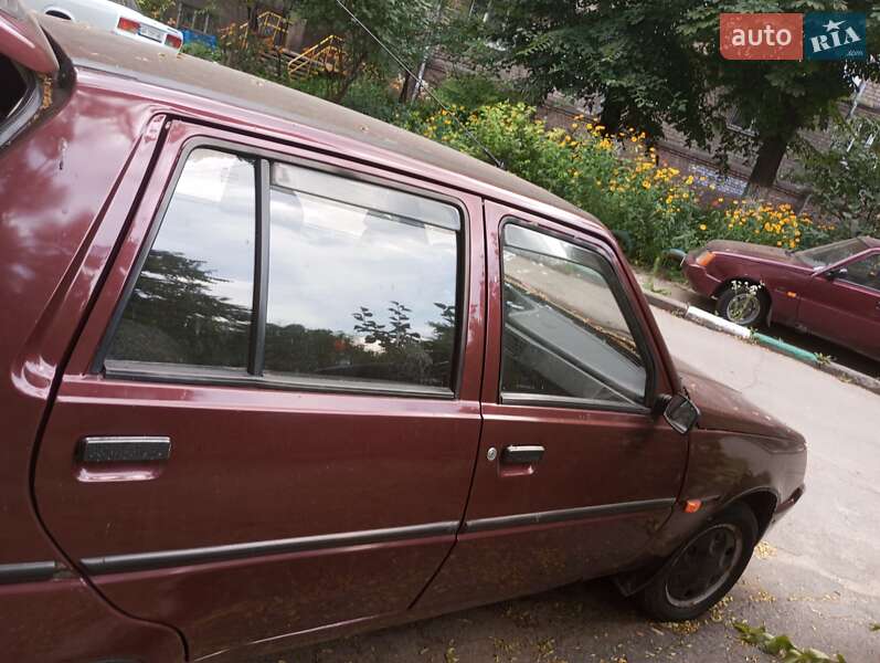 Ліфтбек ЗАЗ 1103 Славута 2001 в Запоріжжі