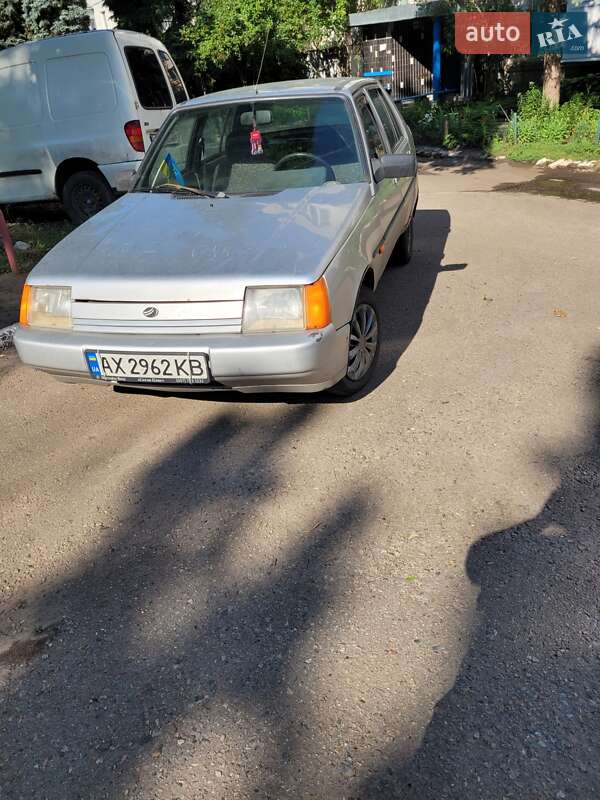 Лифтбек ЗАЗ 1103 Славута 2005 в Харькове