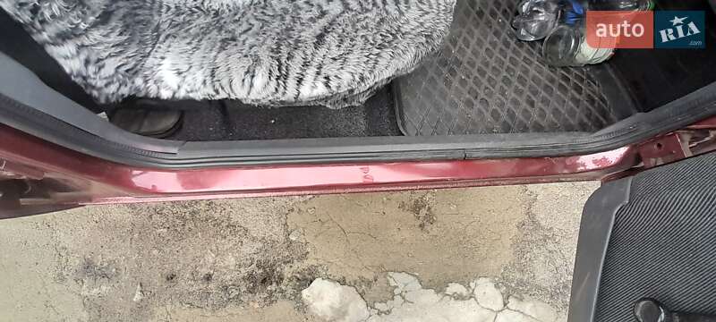 Лифтбек ЗАЗ 1103 Славута 2001 в Новоархангельске фото 4 Лифтбек ЗАЗ 1103 Славута 2001 в Новоархангельске