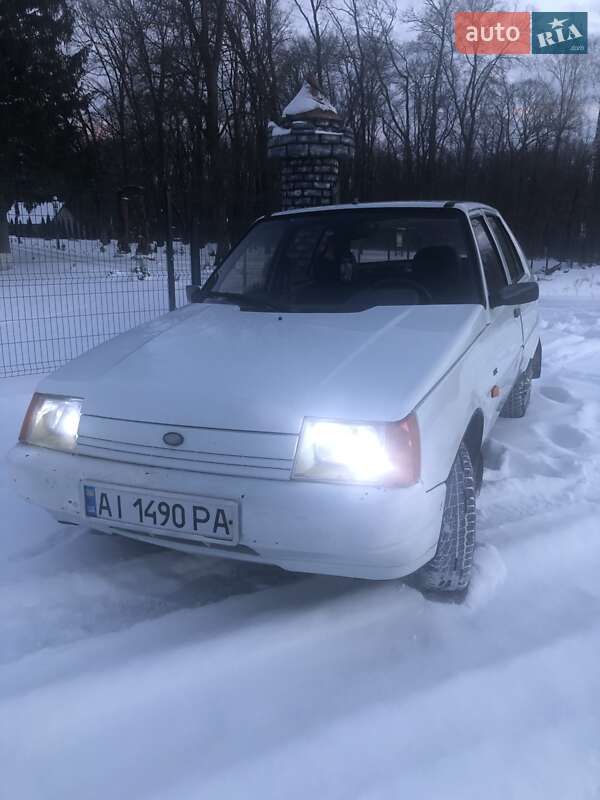 Ліфтбек ЗАЗ 1103 Славута 2003 в Попільні