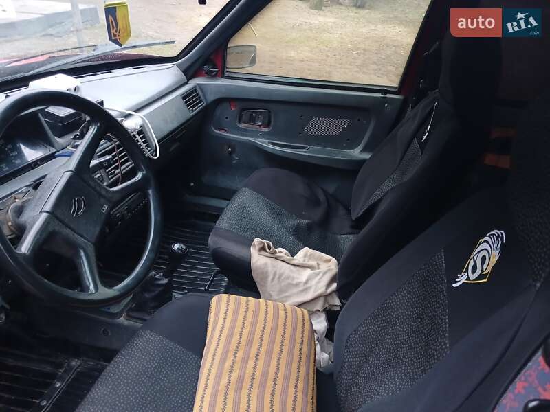 Лифтбек ЗАЗ 1103 Славута 2006 в Чемеровцах