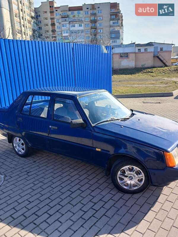 Лифтбек ЗАЗ 1103 Славута 2005 в Шептицькому