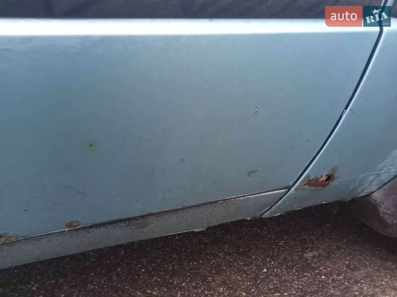 Лифтбек ЗАЗ 1103 Славута 2004 в Вознесенске