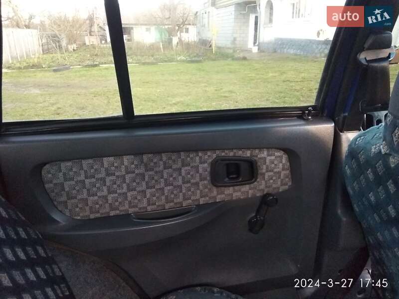 Ліфтбек ЗАЗ 1103 Славута 2003 в Лисянці