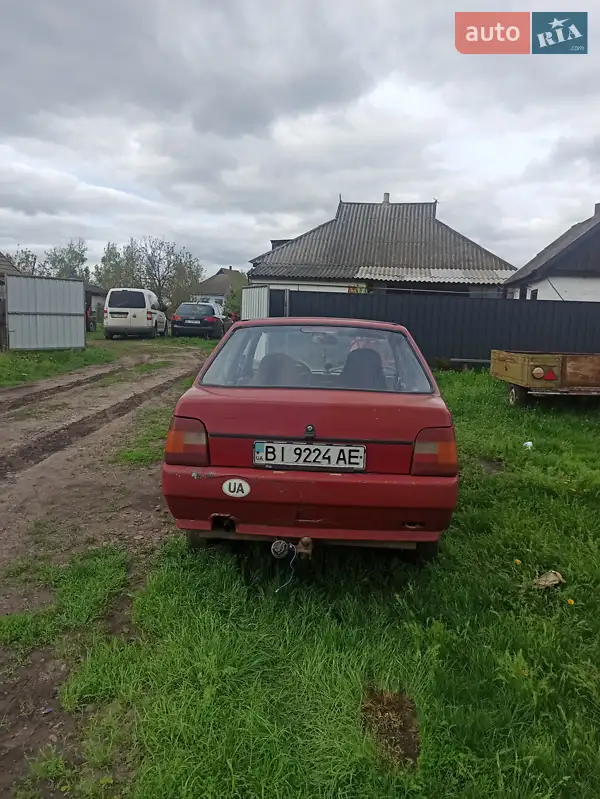 Ліфтбек ЗАЗ 1103 Славута 2003 в 